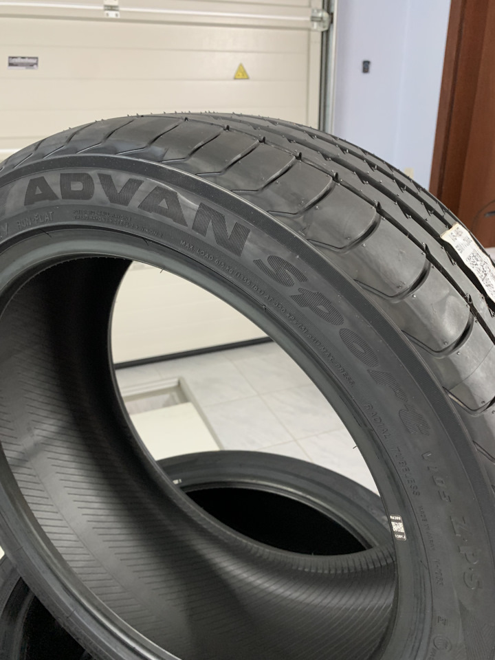 Шины летние Yokohama 225/45 R18 на BMW 3 series (G20), Audi A4 (B9 ...
