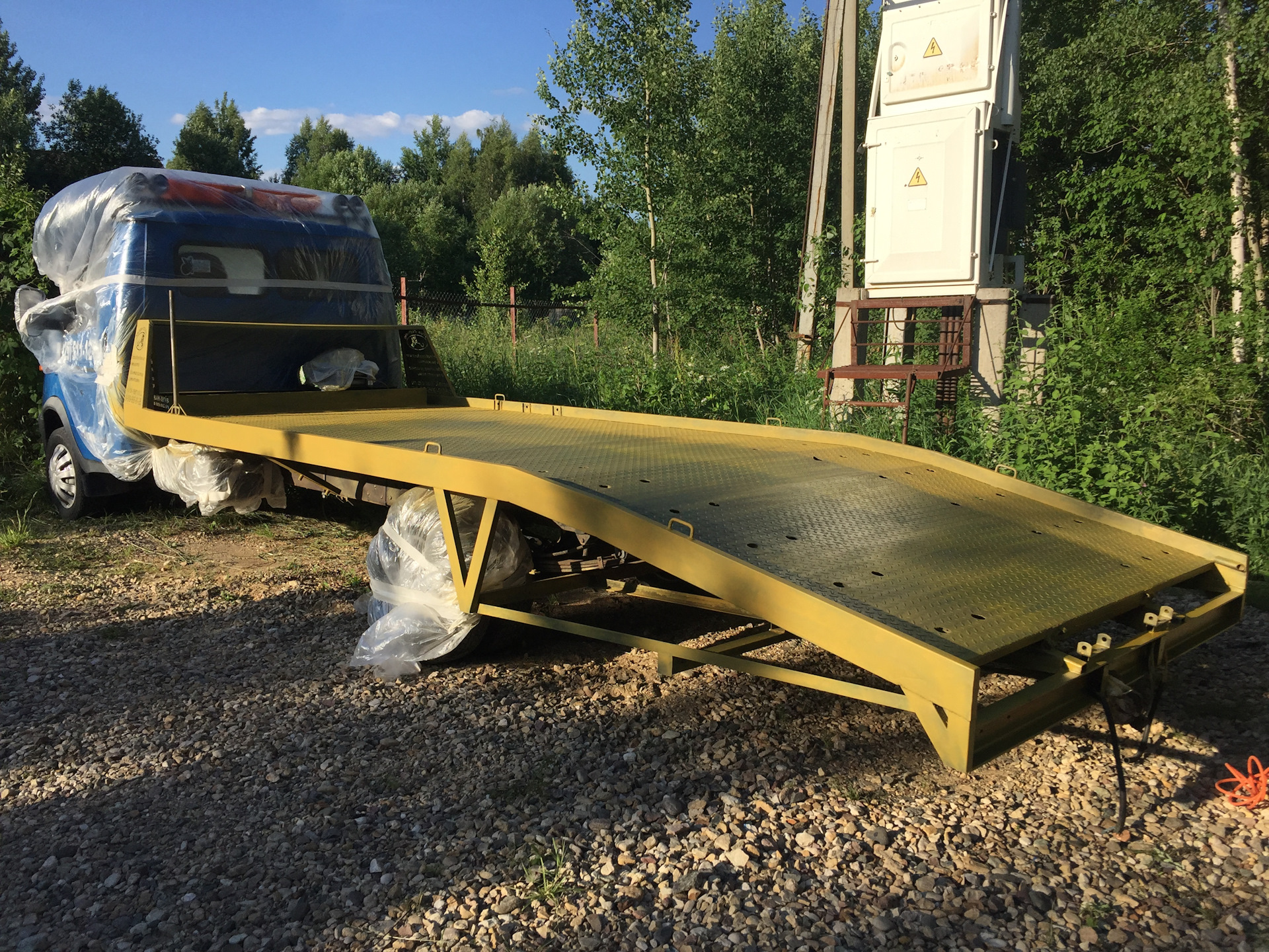 Покраска платформы эвакуатора полеуретановой краской. — ГАЗ Газель, 4,3 ...