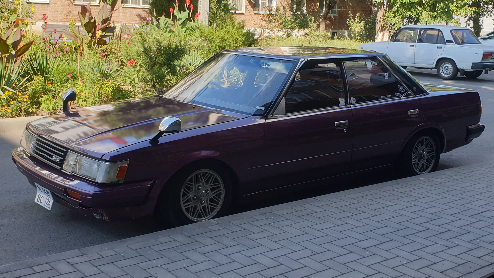 Toyota Mark II (70) 2.0 бензиновый 1985 | Сутенерский макарон на DRIVE2