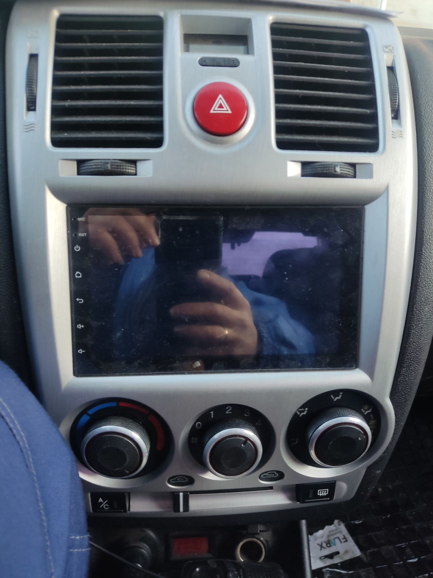 Штатная магнитола hyundai getz. 2din автомагнитола getz. Переходная рамка для андроид магнитолы на хендай гетц 2007г. Android магнитола hetz hertz auto. Android магнитола hetz hertz auto.