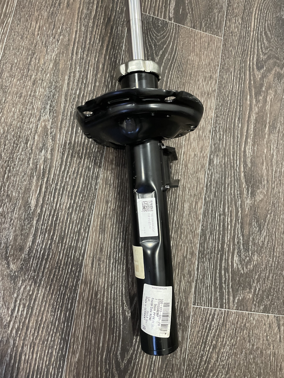 Амортизатор 5Q0413023FH — Skoda Octavia A7 Mk3, 1,2 л, 2013 года ...