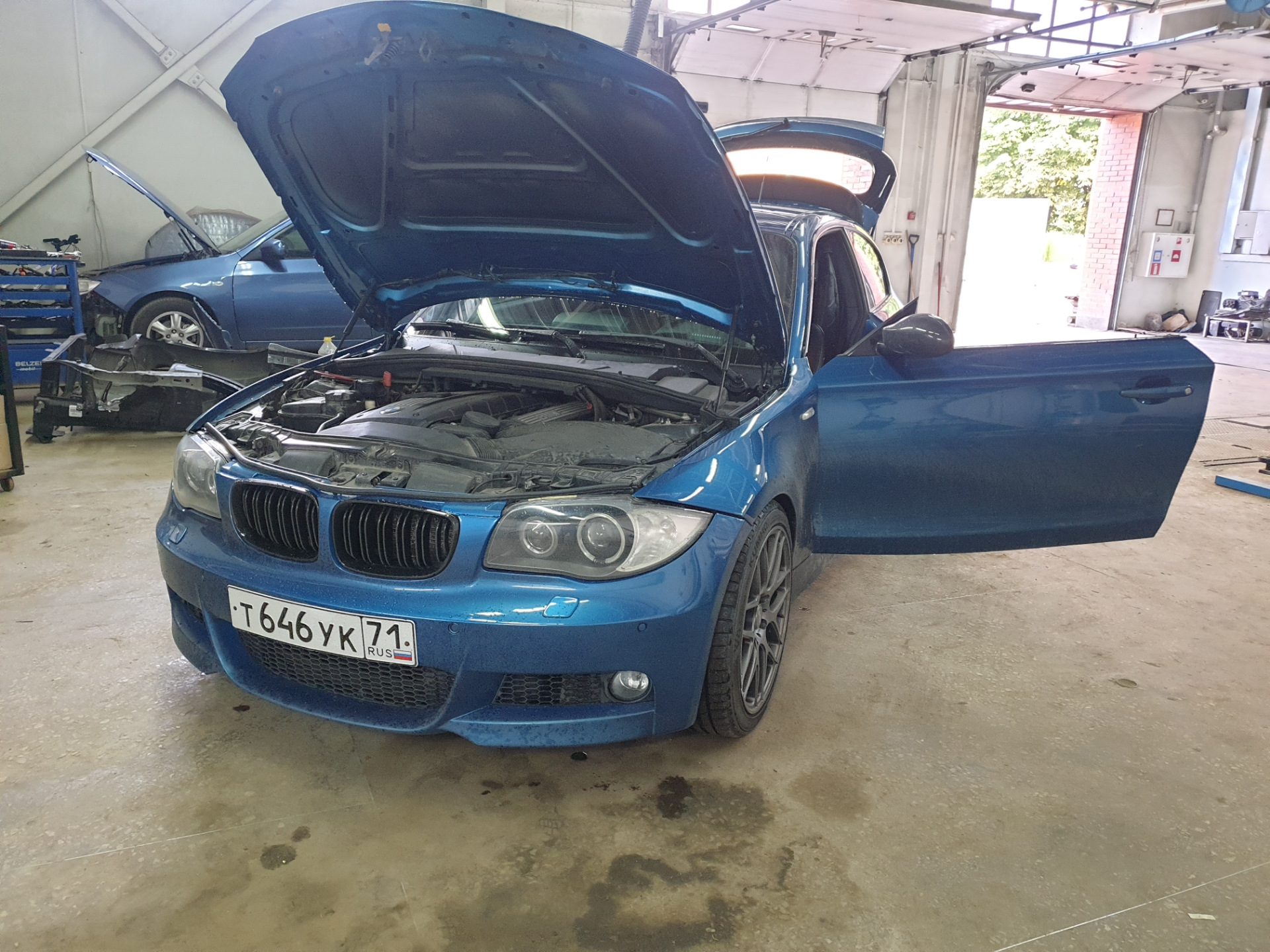 Первый визит на сервис — BMW 1 series (E81/E87), 3 л, 2007 года | визит ...