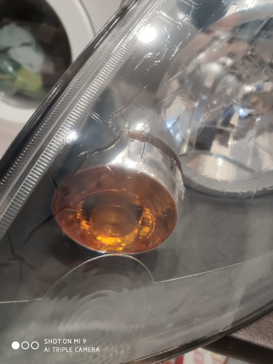 Восстановление фар лаком motip — Ford Fiesta (Mk V), 1,6 л, 2007 года ...