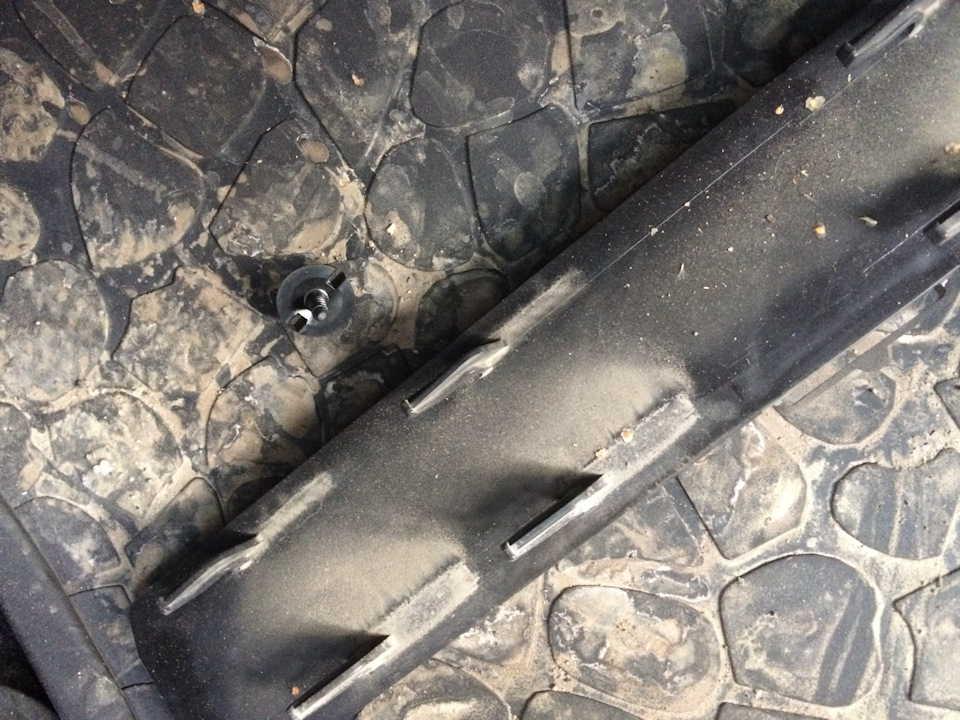 Чем дышу — SEAT Altea Freetrack, 2 л, 2012 года | расходники | DRIVE2