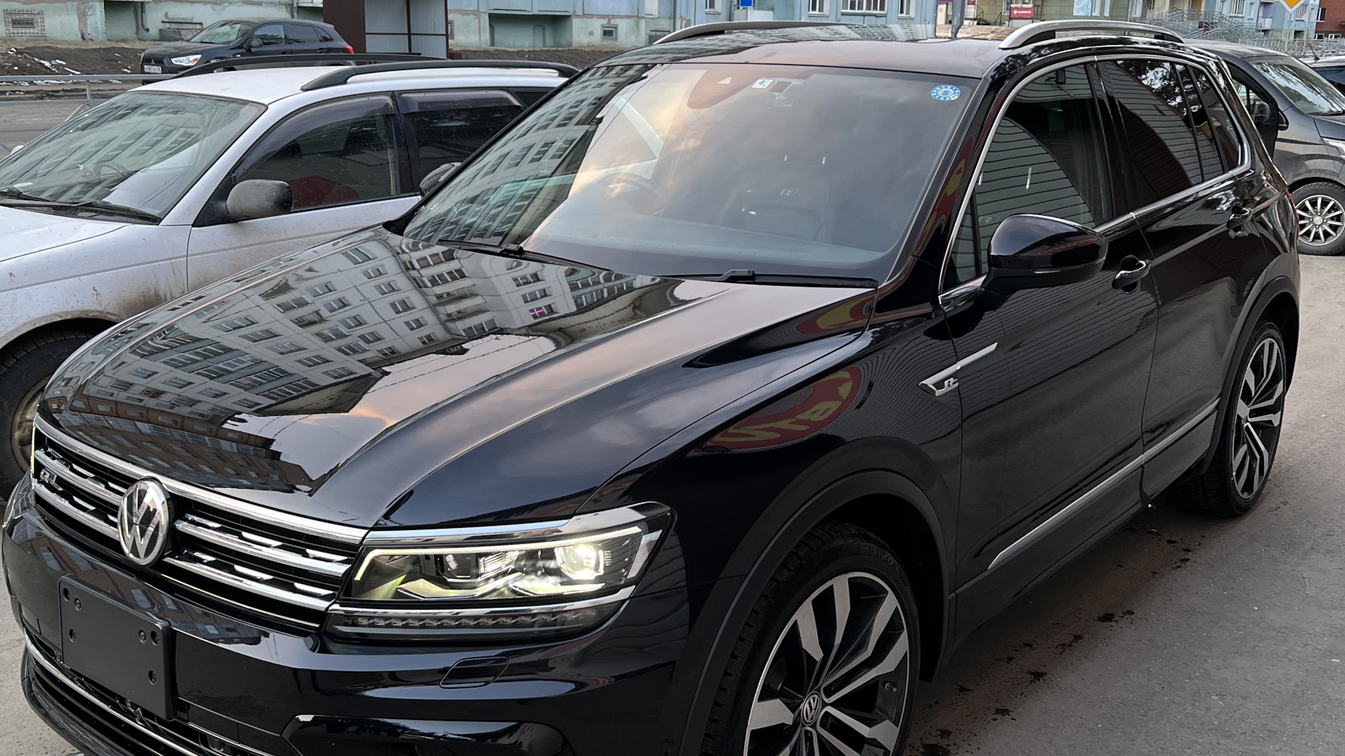 Volkswagen Tiguan (2G) 1.4 бензиновый 2019 | R-Line на DRIVE2