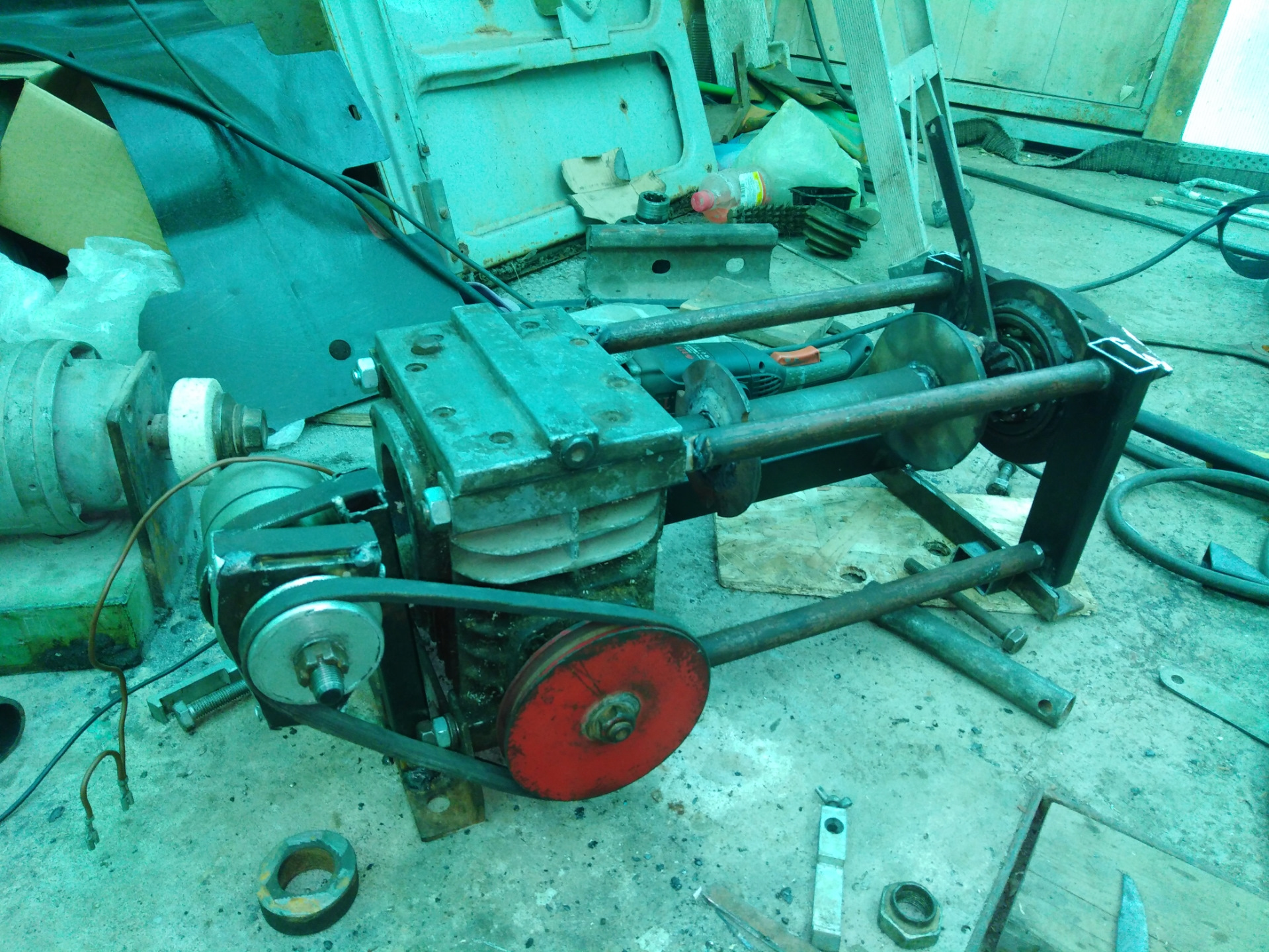 Стимпанк лебёдка, продолжение… — УАЗ 2206, 2,4 л., 2003 года | своими ...