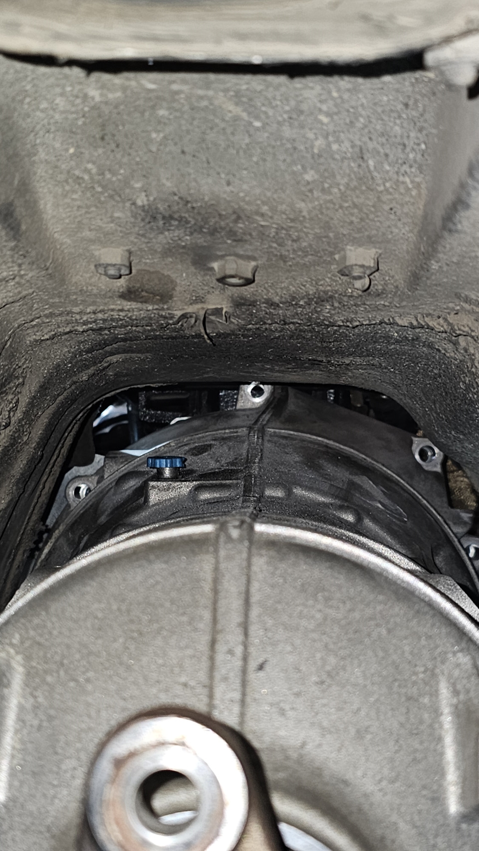 Прямой доступ к болтам — Toyota Supra (80)