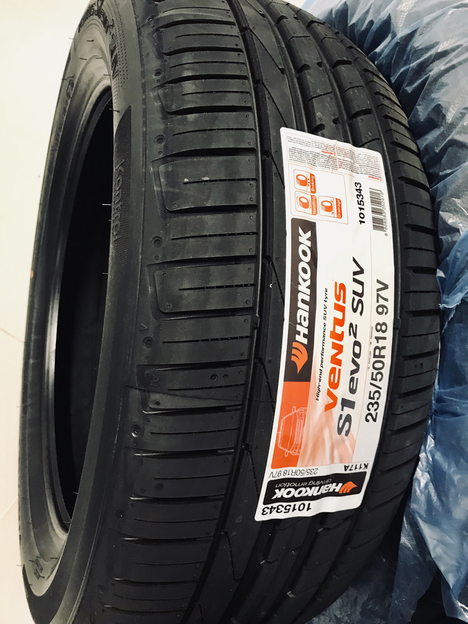 Hankook k117a ventus s1 evo2. Hankook k117a ventus s1 evo2. Hankook k135 215/60r16 99v 1033617 (1029261) xl. 225/40zr18 92y xl ventus s1 evo 2 k117 tl. Hankook k117.