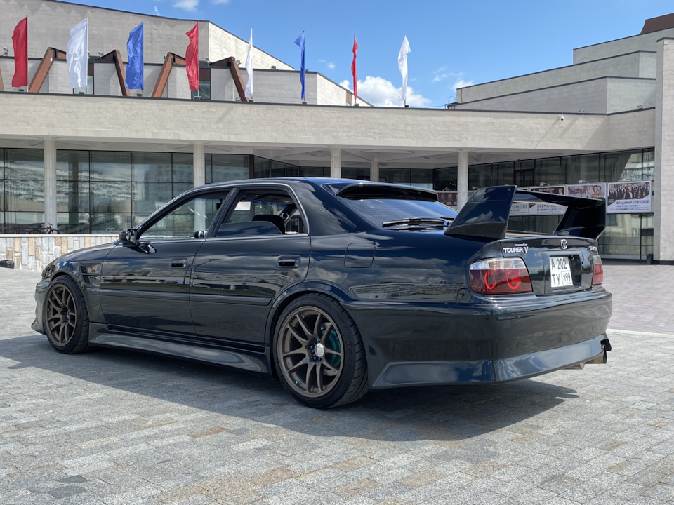 Фото в бортжурнале Toyota Chaser (100)