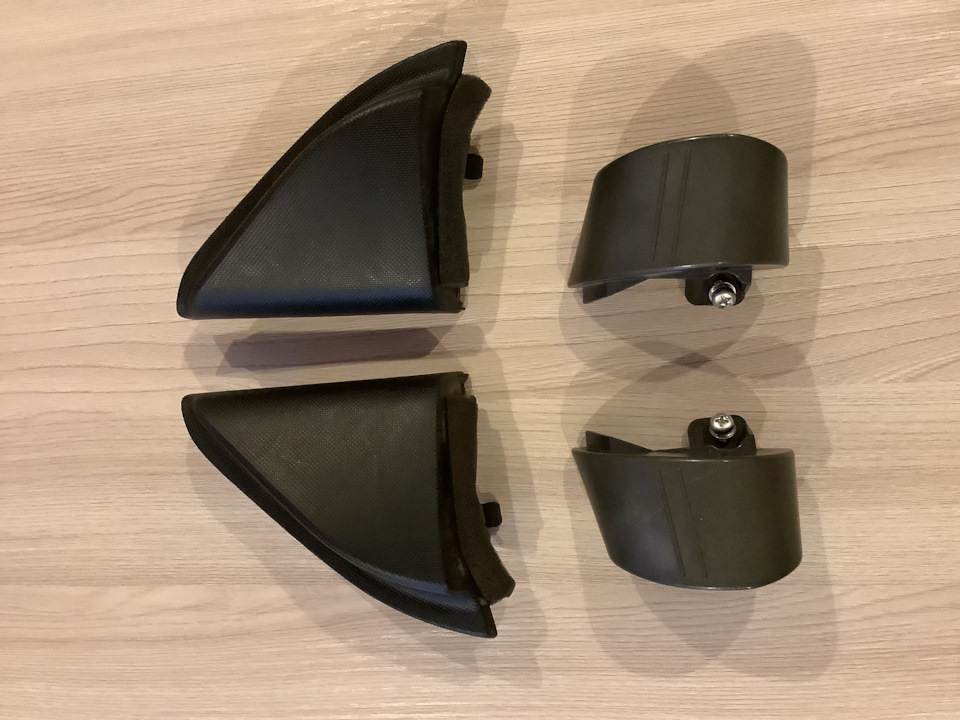 Уголки зеркал+заглушки руля Toyota Corolla 120 на Toyota Corolla (120 ...