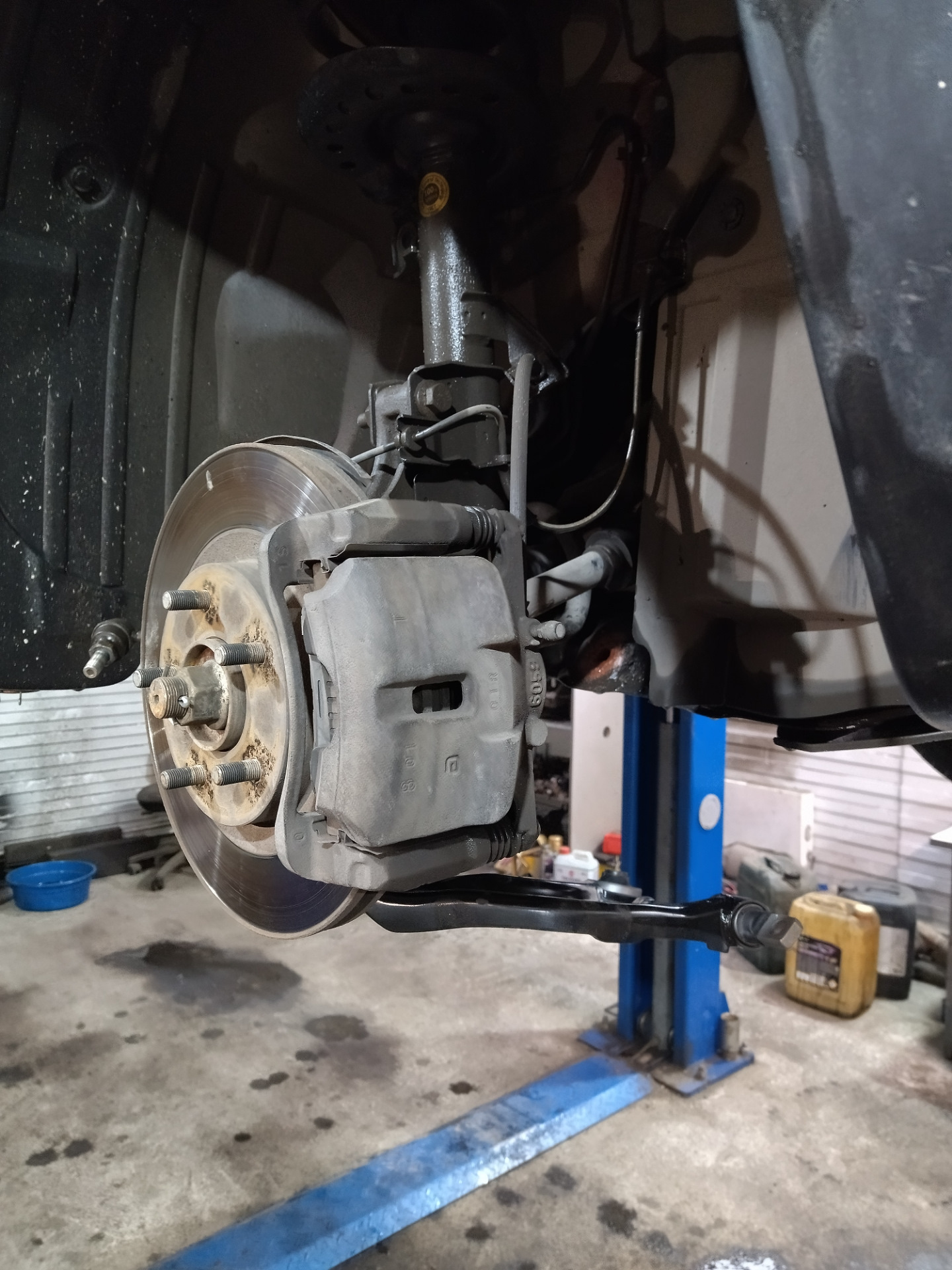Замена передних рычагов и свечей зажигания на Ниссан Кашкай — Nissan ...