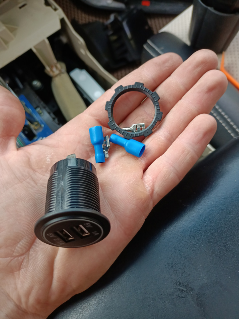 USB зарядка — Infiniti QX60 (1G), 3,5 л, 2014 года электроника DRIVE2