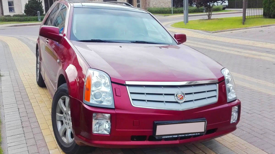 Cadillac srx 1 фото