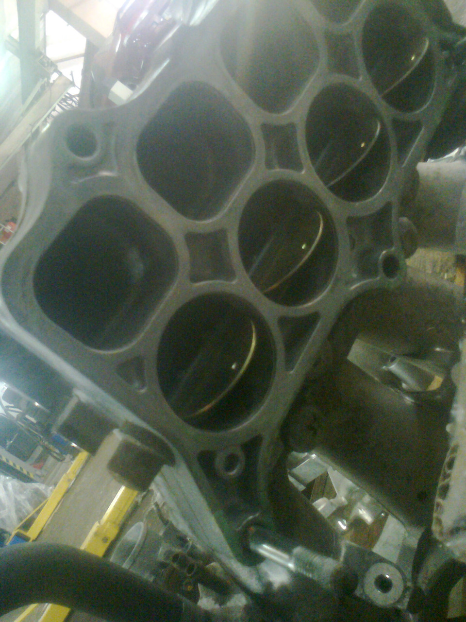 Изменяемая геометрия впускного коллектора — Honda Accord Wagon (6G), 2 ...