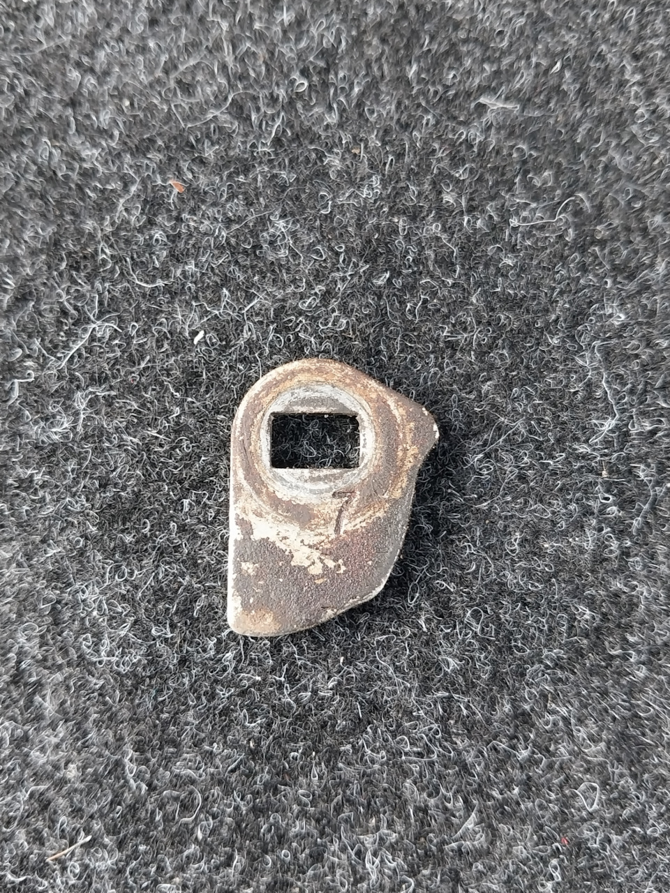 Замена кулачка ускорительного насоса Солекс на Таврии — ЗАЗ 1102, 1,1 л ...