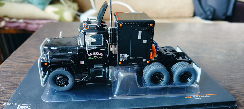 MACK R-Series. 1966. 1/43. IXO. — Сообщество «Масштабные Модели