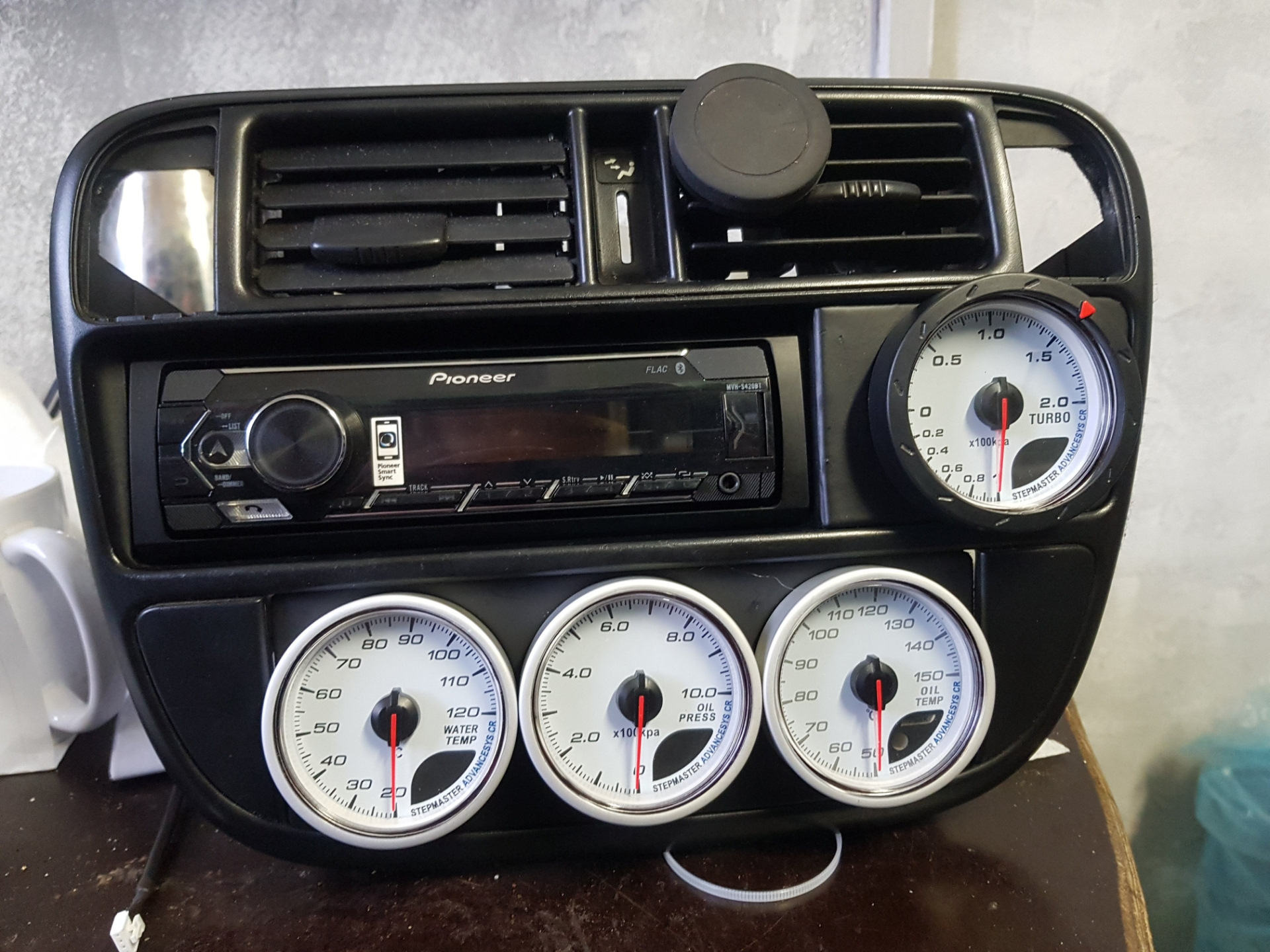 Дополнительные приборы — Honda Civic Hatchback (6G), 1,8 л, 1999 года ...