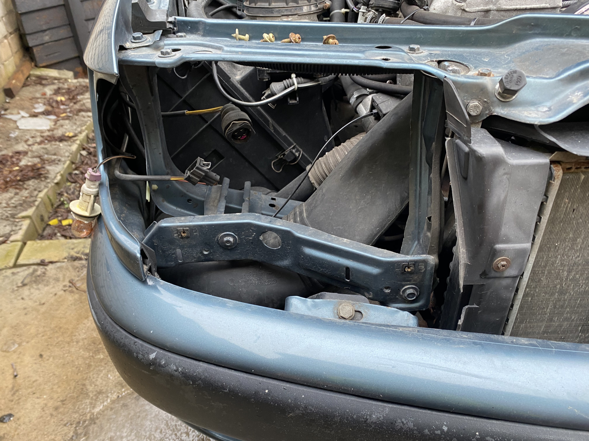 Запись # 20. Печка плохо греет и нет давления в расширительном бачке ...