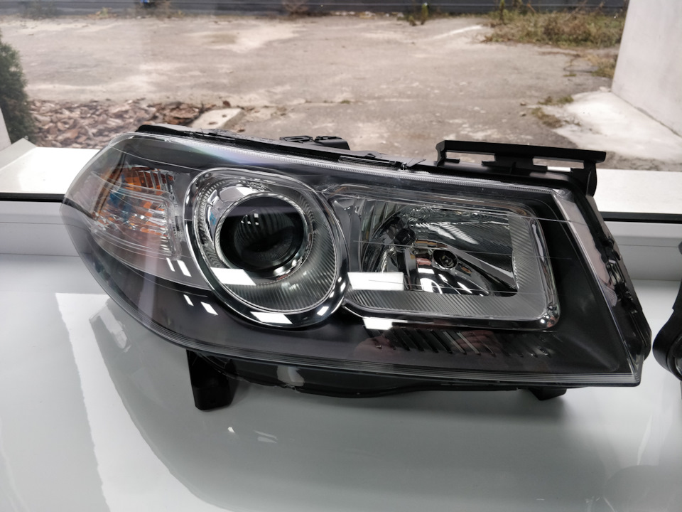 Новые фары. — Renault Megane II, 1,6 л, 2008 года | стайлинг | DRIVE2