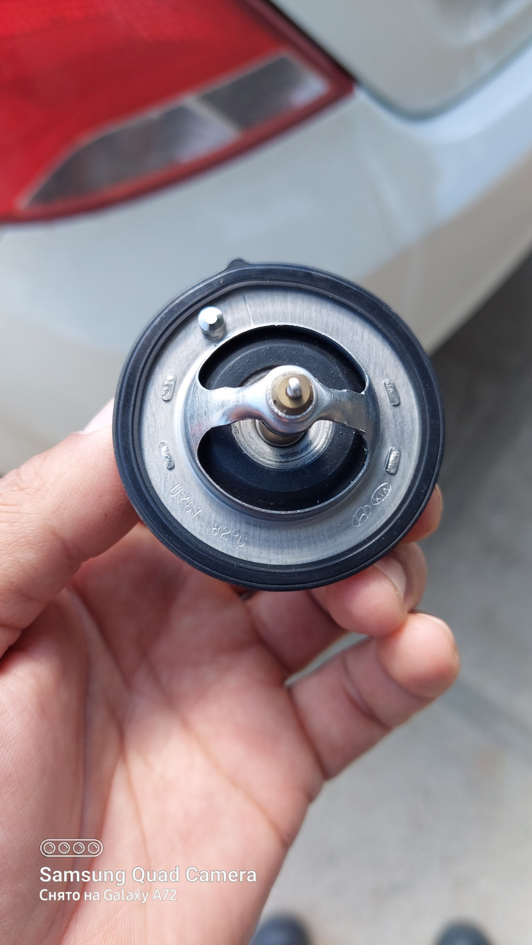 Замена антифриза на свем акценте. Антифриз TOTACHI (зеленый) готовый ...