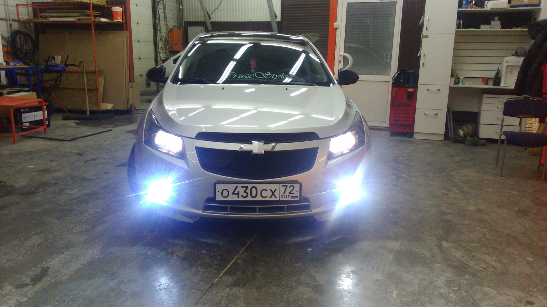 Chevrolet Cruze ксенон в ПТФ