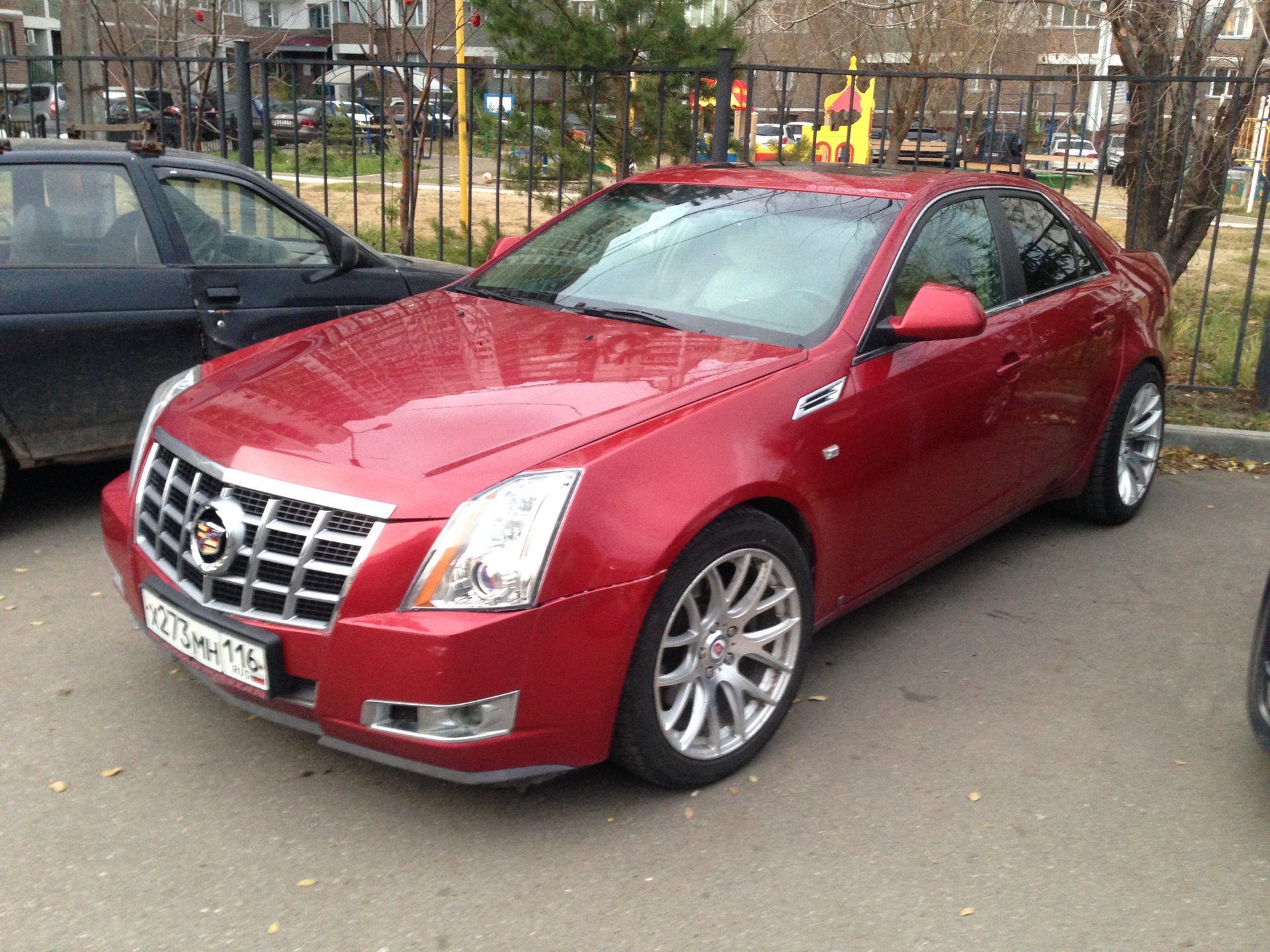 Cadillac CTS 2