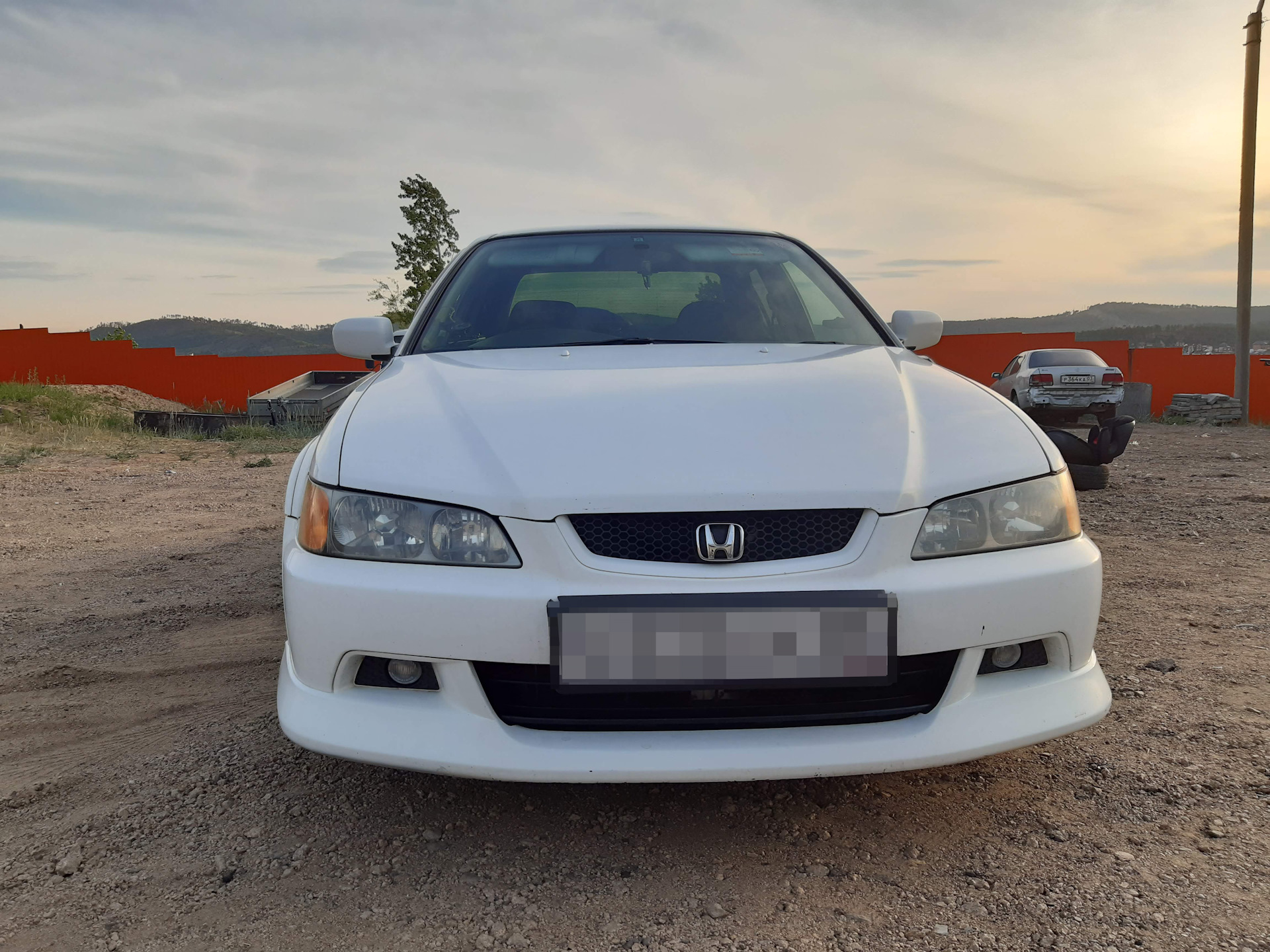 H accord. Honda Accord 6 белый. Хонда Аккорд 2001г. Аккорд h4. Аккорд 6 серый.