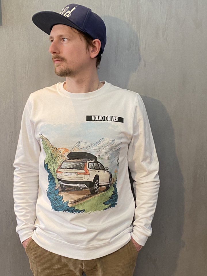 Свитшот/Худи/Футболка Volvo на Volvo V90 Cross Country, Volvo V90 (2G ...