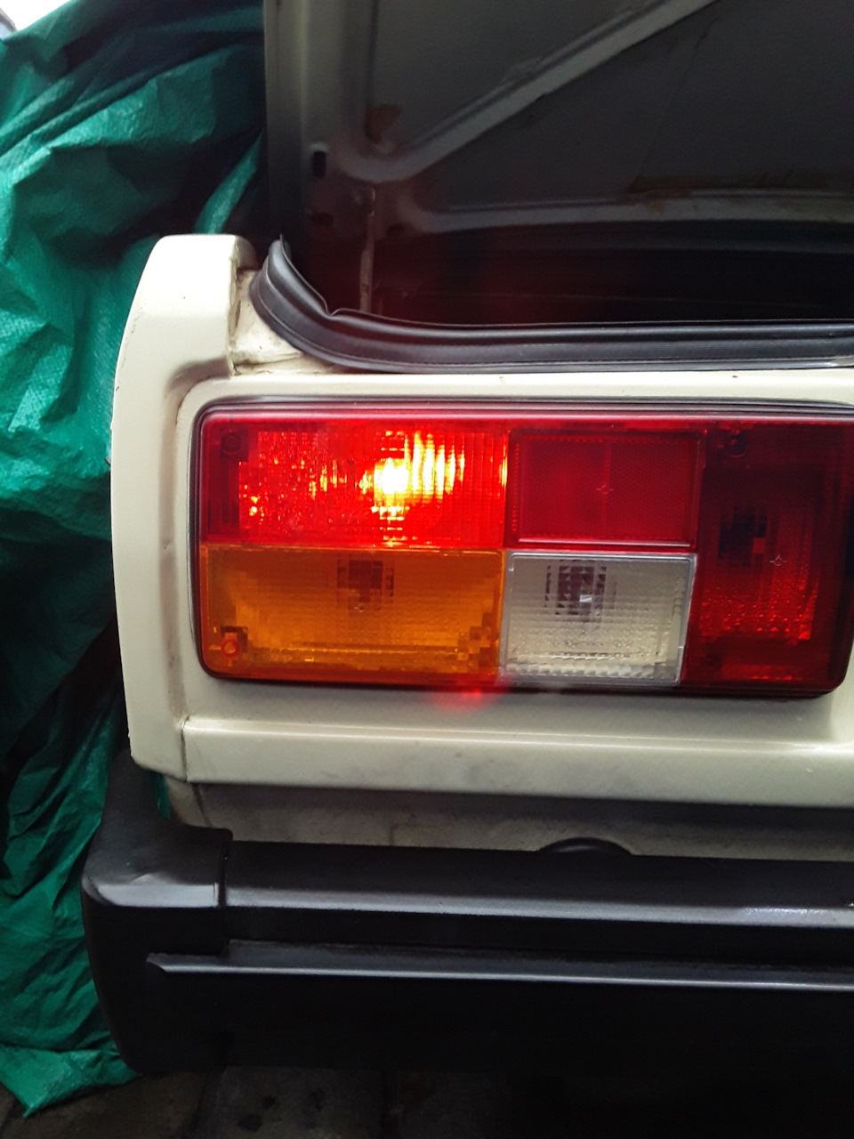 Диодизация. Диоды в задние габариты. — Lada 2105, 1,3 л, 1987 года ...