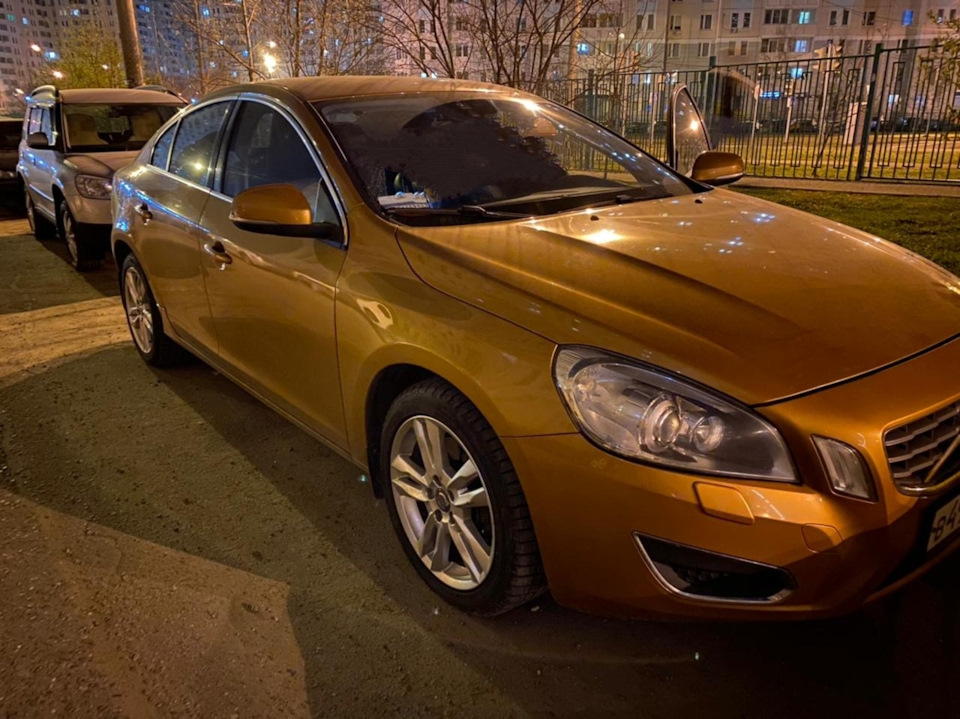 Замена свечей накаливания — Volvo S60 (2G), 2,4 л, 2011 года | визит на ...