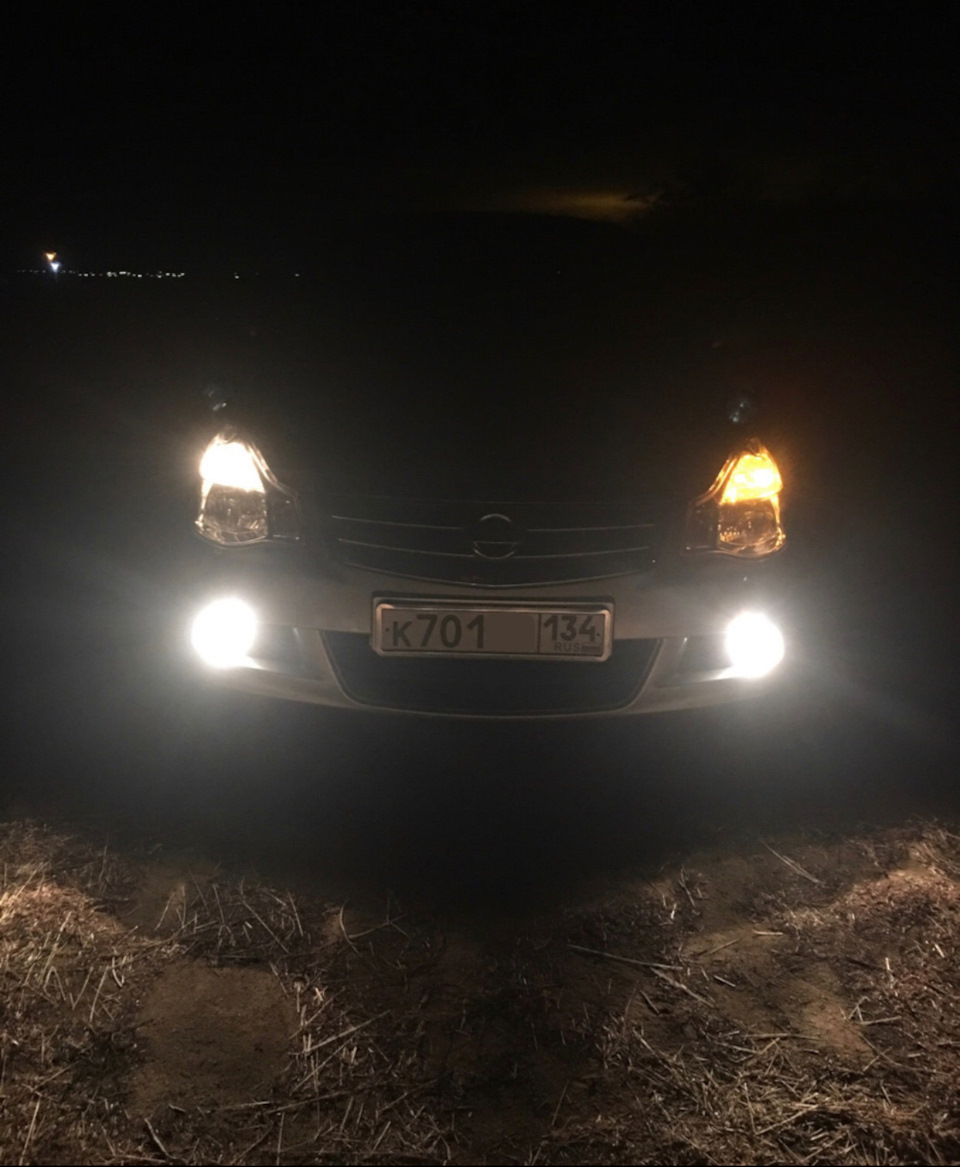 Оранжевые габариты (американки) Nissan Almera g15 — Nissan Almera V ...