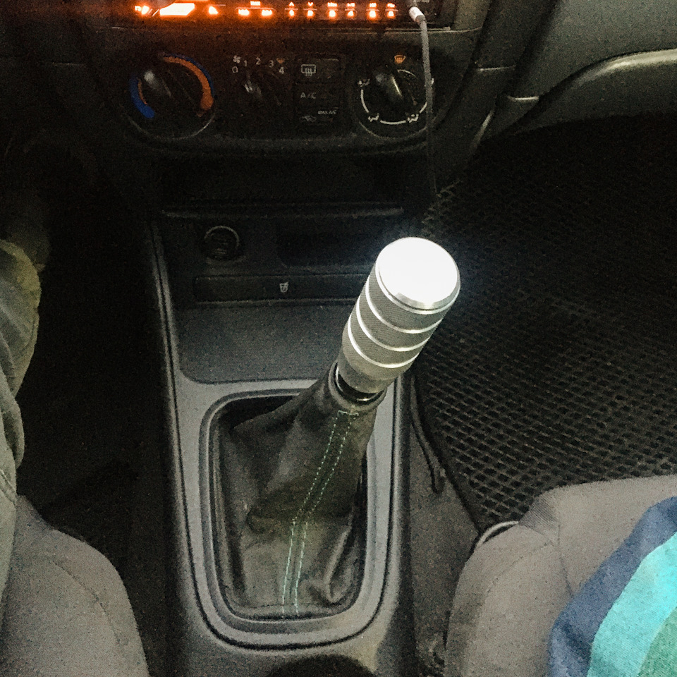 Фото в бортжурнале Nissan Almera II (N16)