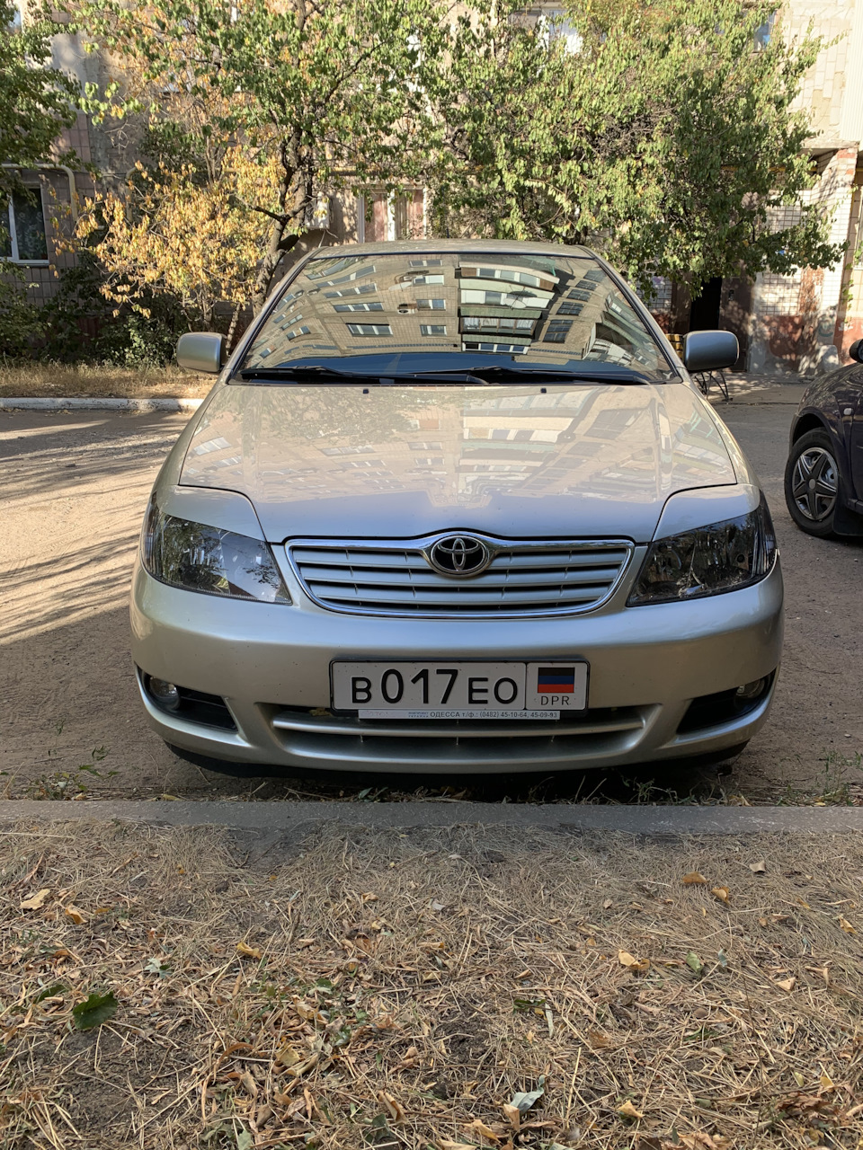 Поклеил реснички. — Toyota Corolla (120), 1,6 л, 2005 года | аксессуары |  DRIVE2