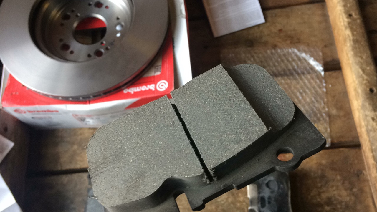 ремкомплект суппорта тойота цельсиор. Toyota celsior колодки. задние суппорта цельсиор на субару. суппорта toyota celsior. тормозной toyota celsior ucf30.