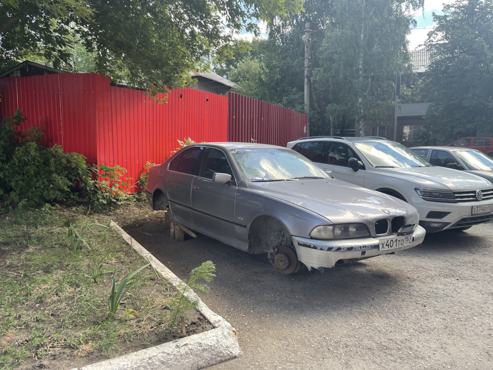 В Самаре будут вывозить брошенные и бесхозные автомобили