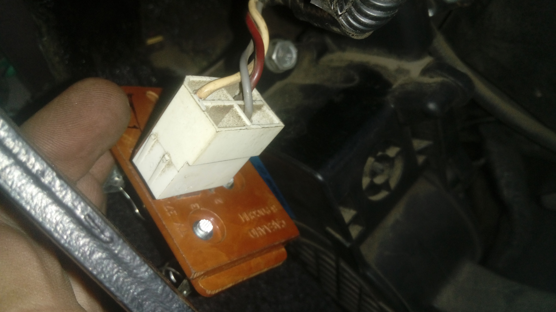 Реостат вентилятора печки от Лады 2109 для Лады 2114 — Lada 21093, 1,6 ...