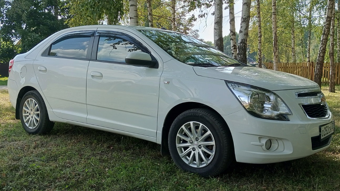 Chevrolet Cobalt (2G) 1.5 бензиновый 2013 | Белый Соболь на DRIVE2