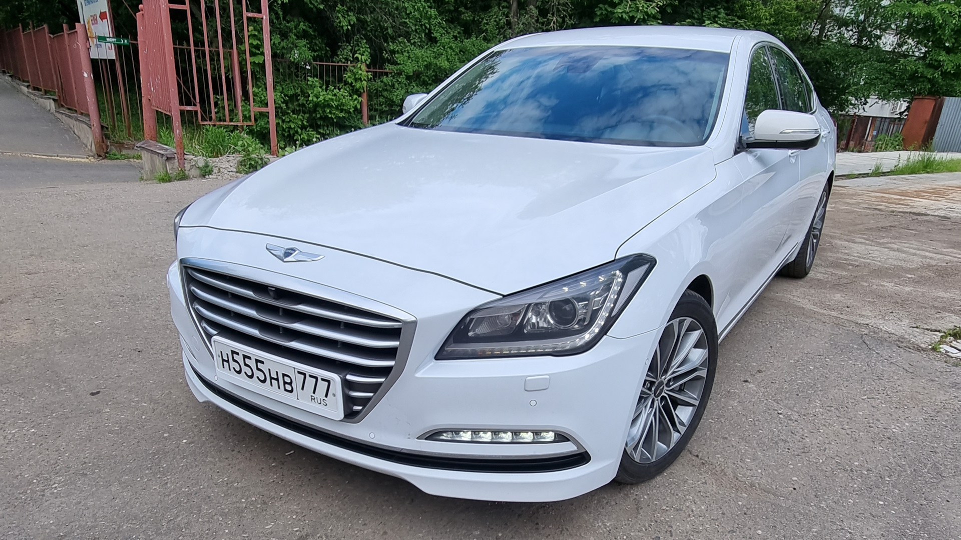 Hyundai Genesis (2G) 3.0 бензиновый 2014 | 555 на DRIVE2