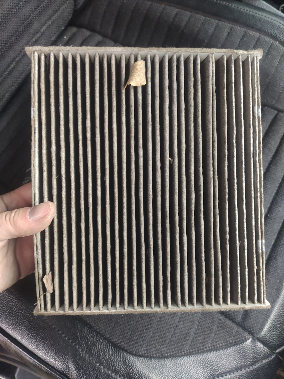 Запах горелого масла/выхлопа — Toyota Land Cruiser 200, 4,5 л, 2011 ...