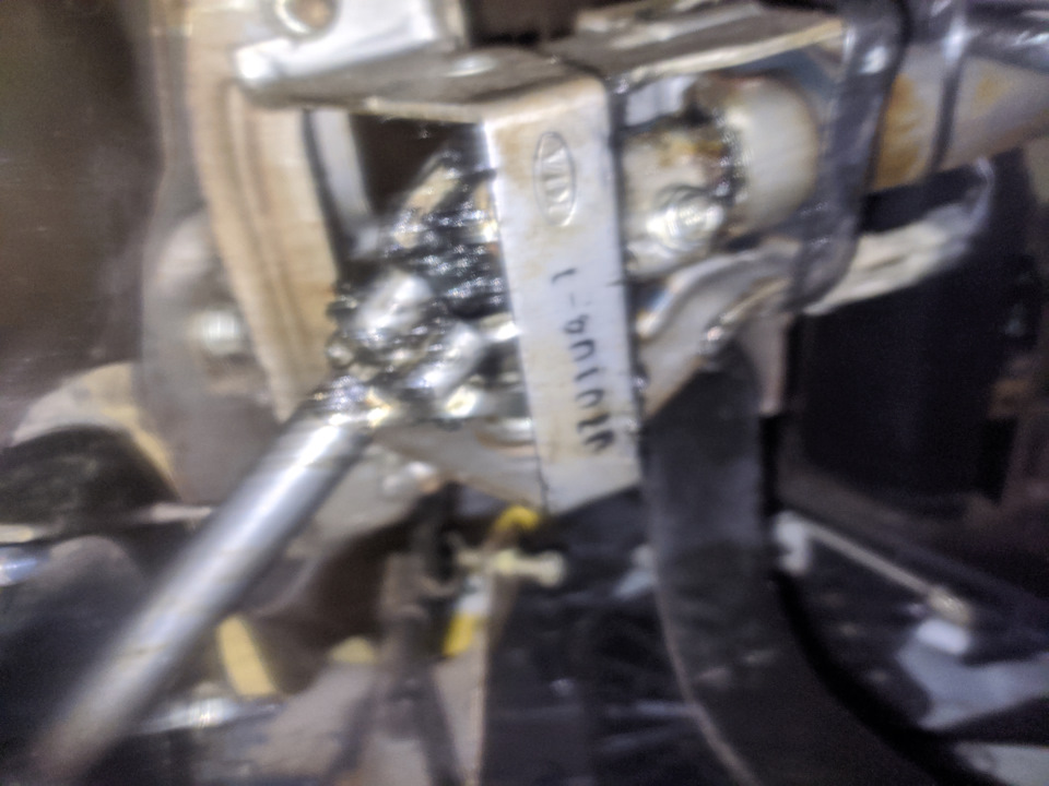 Щелчки при повороте руля влево — KIA Spectra, 1,6 л, 2007 года | своими ...