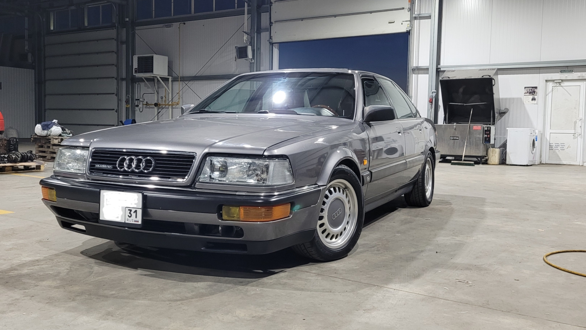 Audi V8 3.6 бензиновый 1989 | Старушка Фау на DRIVE2