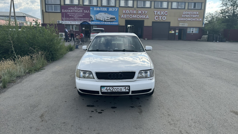 Фото в бортжурнале Audi A6 (C4). Запчасти на фото: 1301S3