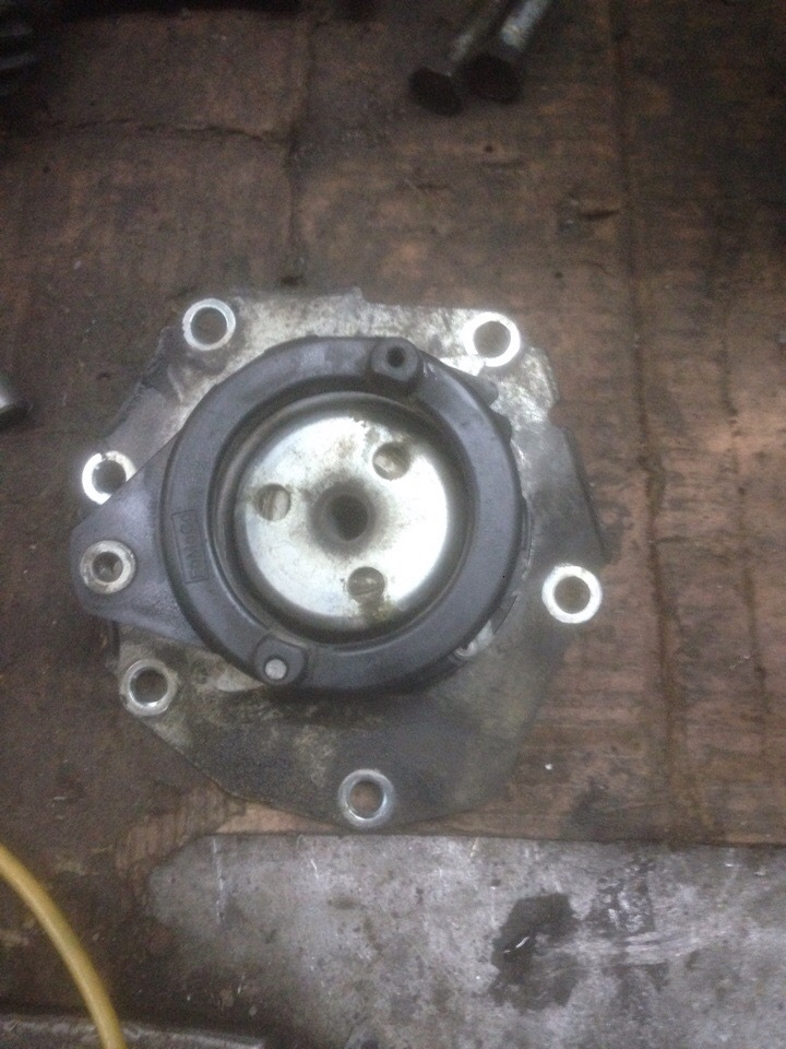 Фото в бортжурнале Volvo S80 (2G)