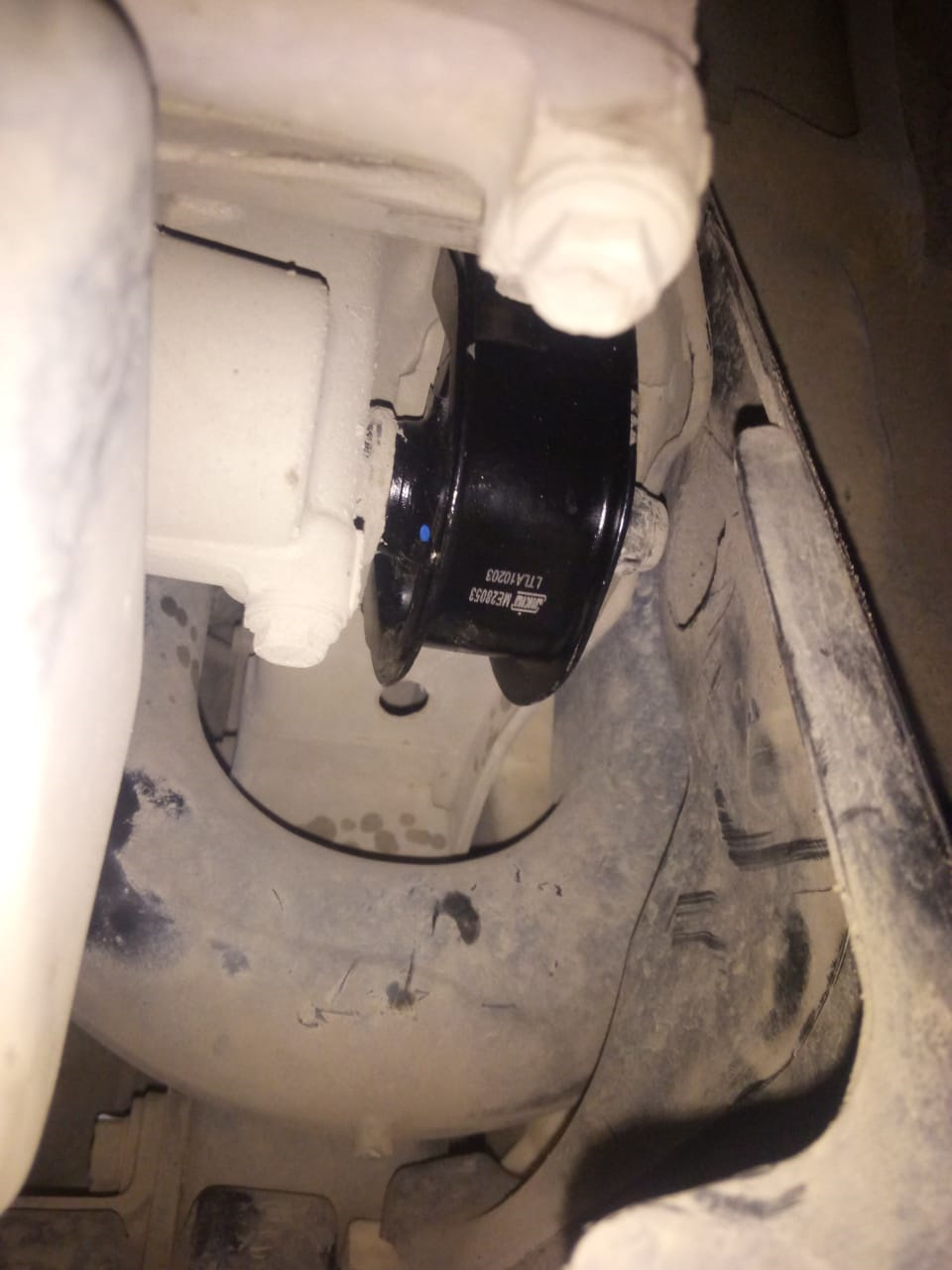Замена подушек двигателя — Honda CR-V (RD1, RD2), 2 л, 1997 года ...