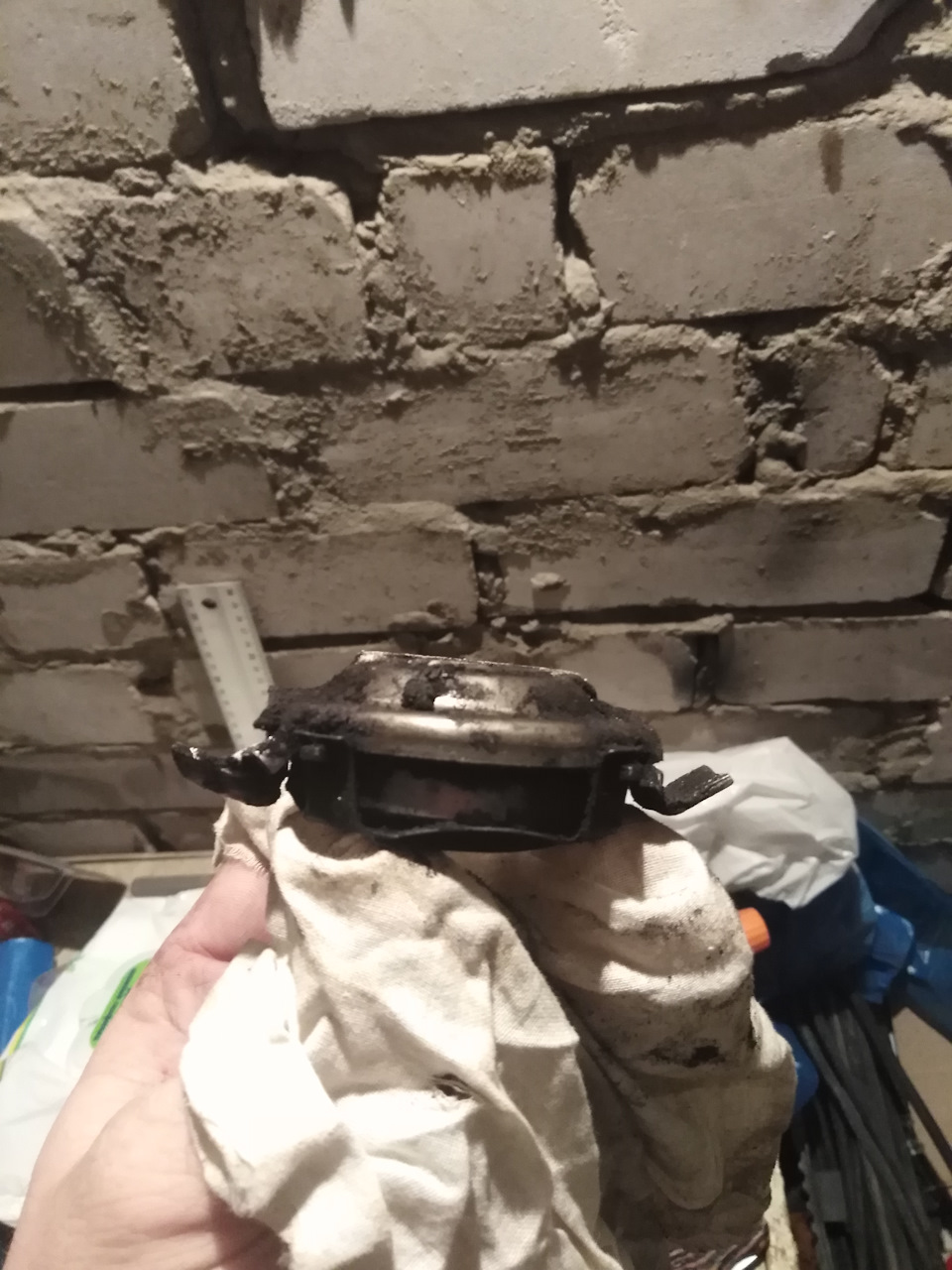 Замена выжимного подшипника. — Lada Приора хэтчбек, 1,6 л, 2010 года ...