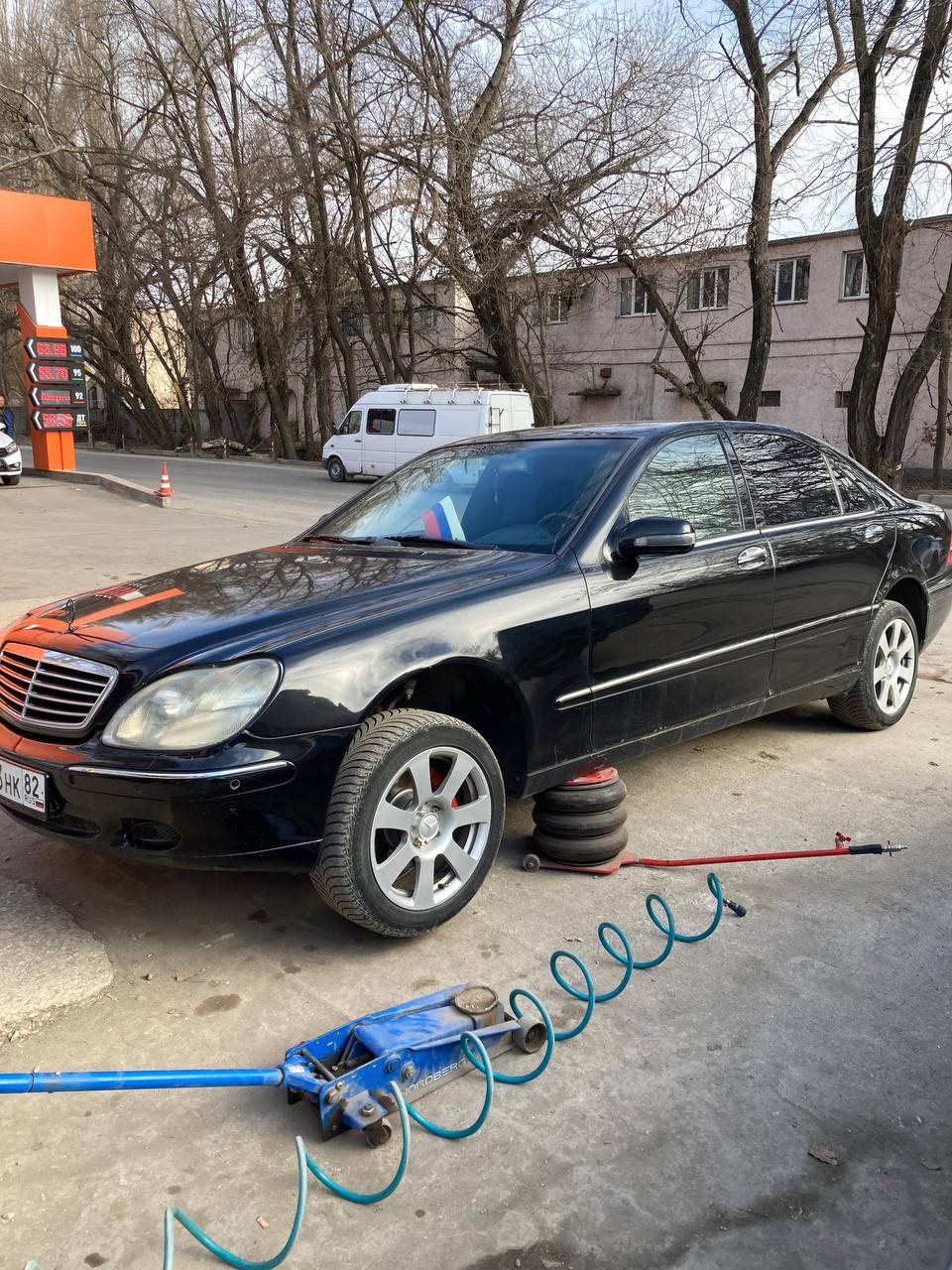 Вибромассаж на скорости (бесплатно) — Mercedes-Benz S-Class (W220), 3,2 л,  2000 года | наблюдение | DRIVE2