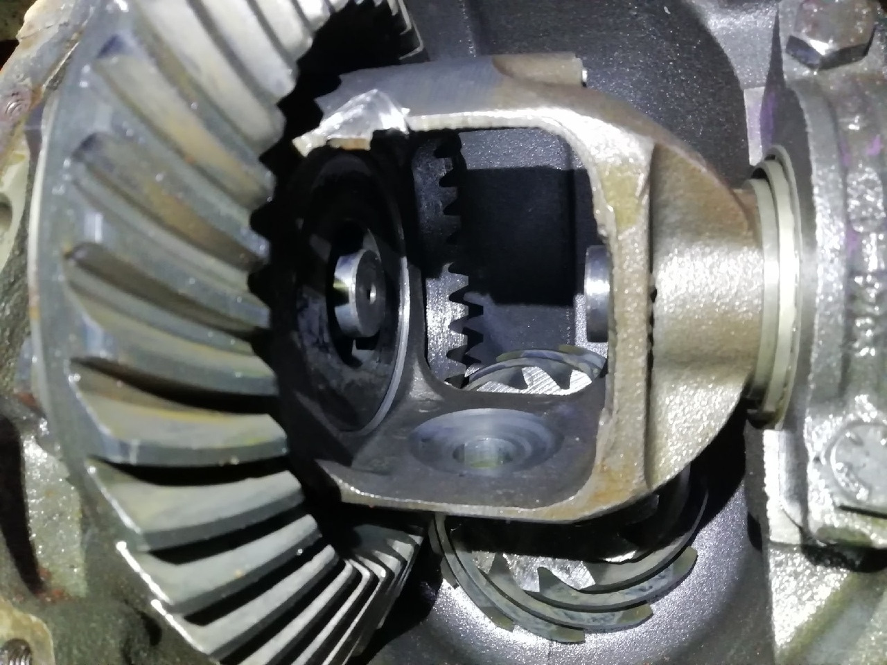 редуктор заднего моста уаз патриот. редуктор переднего моста портер 2. редуктор автомобиля. блокировка заднего моста форд транзит. ремонт мостов автомобиля.