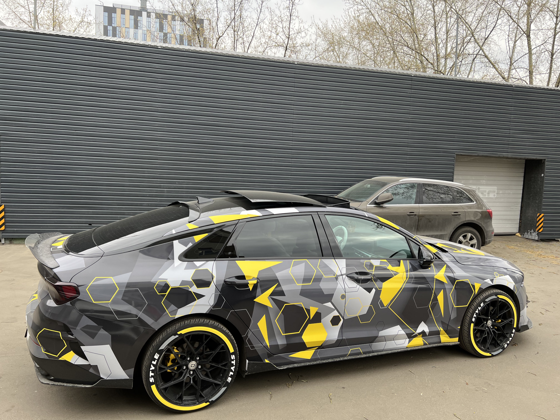 Новый дизайн на шинах 🛞 — KIA K5 (3G), 2,5 л, 2021 года | тюнинг | DRIVE2