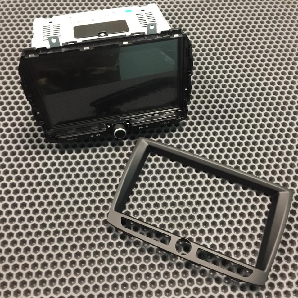 ММС EnjoY Pro (Арт. 8450033415) — Lada Vesta SW Cross (1G). Запчасти на фото: 8450033415