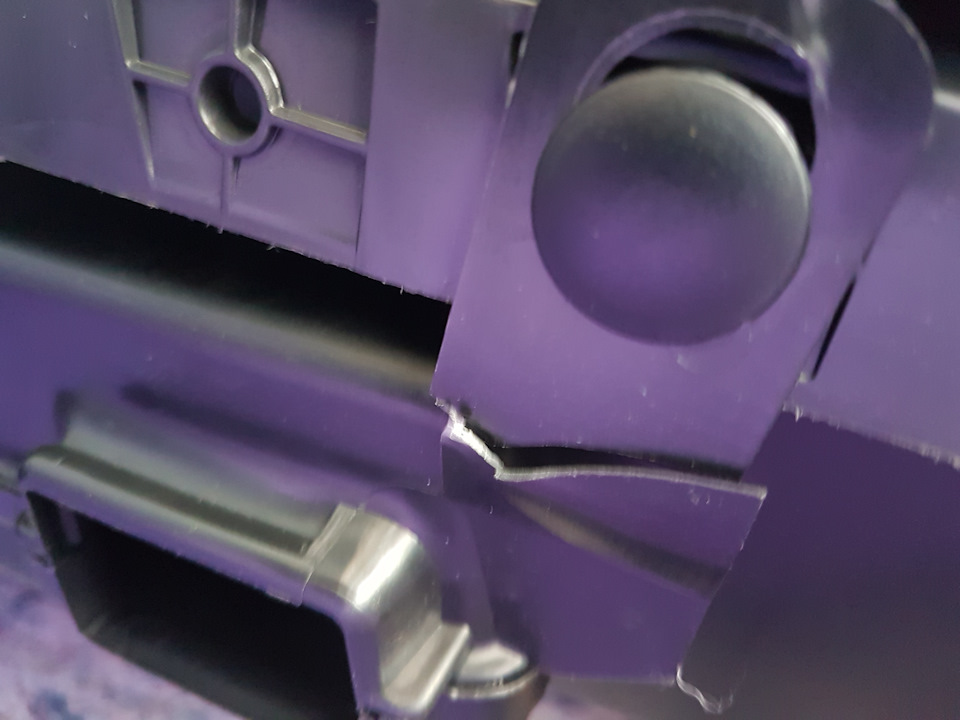 Ну а тут всё и так видно, крепление заводское — нет слов, одни эмоции — Renault Kaptur (2016)